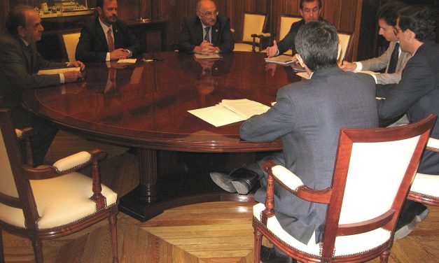 El Subsecretario del Ministerio de Agricultura, Alimentación y Medio Ambiente, Jaime Haddad, se reúne con miembros de los Colegios de Ingenieros Agrónomos y de Montes